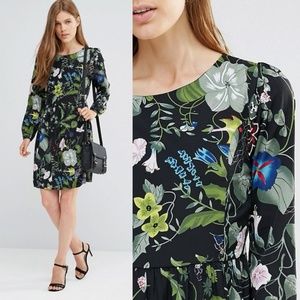 NWOT Yumi Flower and Leaf Print Dress